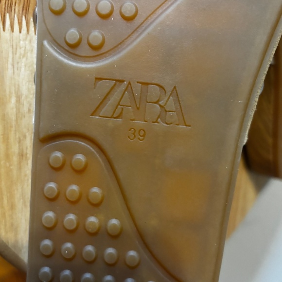 Zara taupe beige real suede leather buckled flat slip-on sandals NWT - Picture 9 of 11